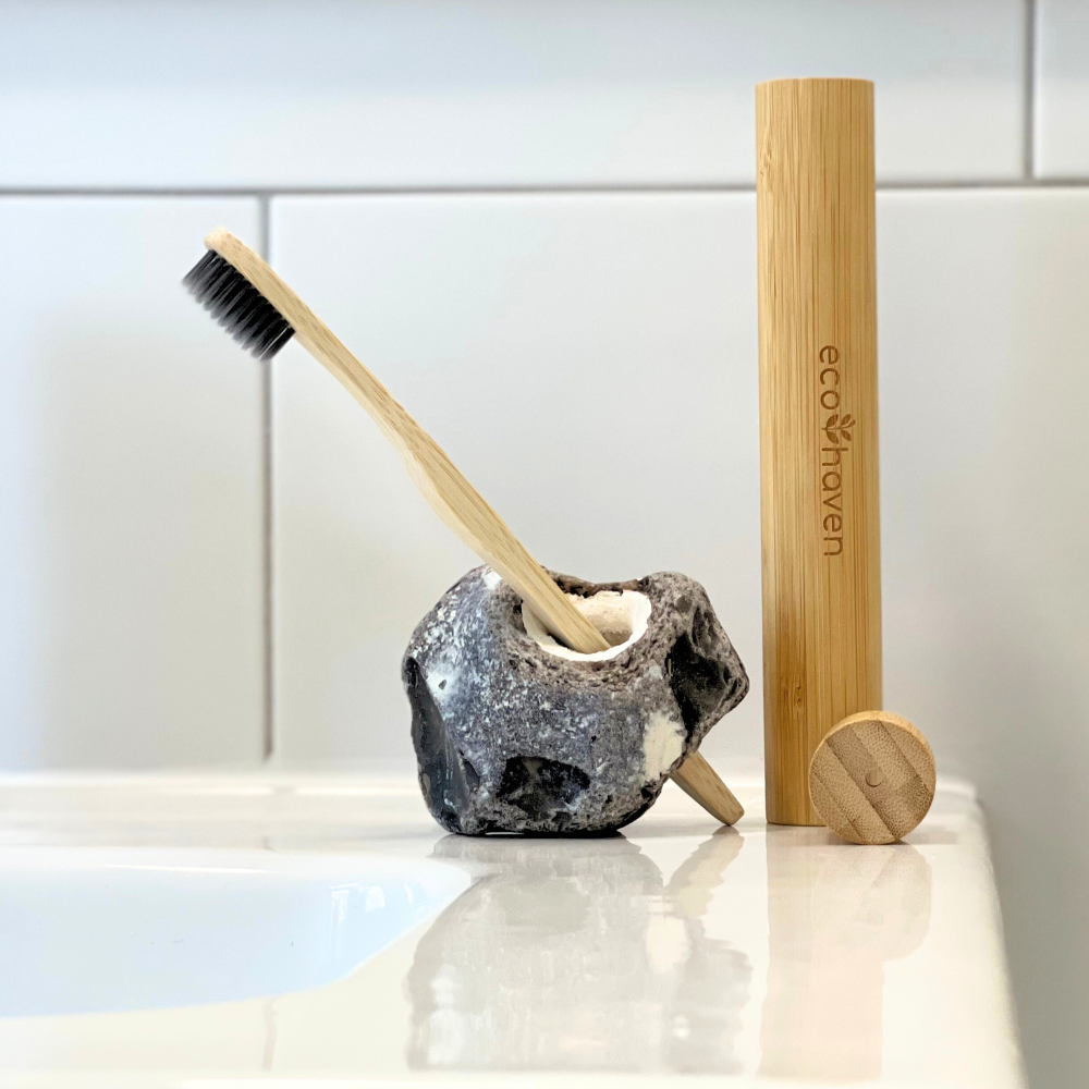 Bamboo Travel Case - Toothbrush