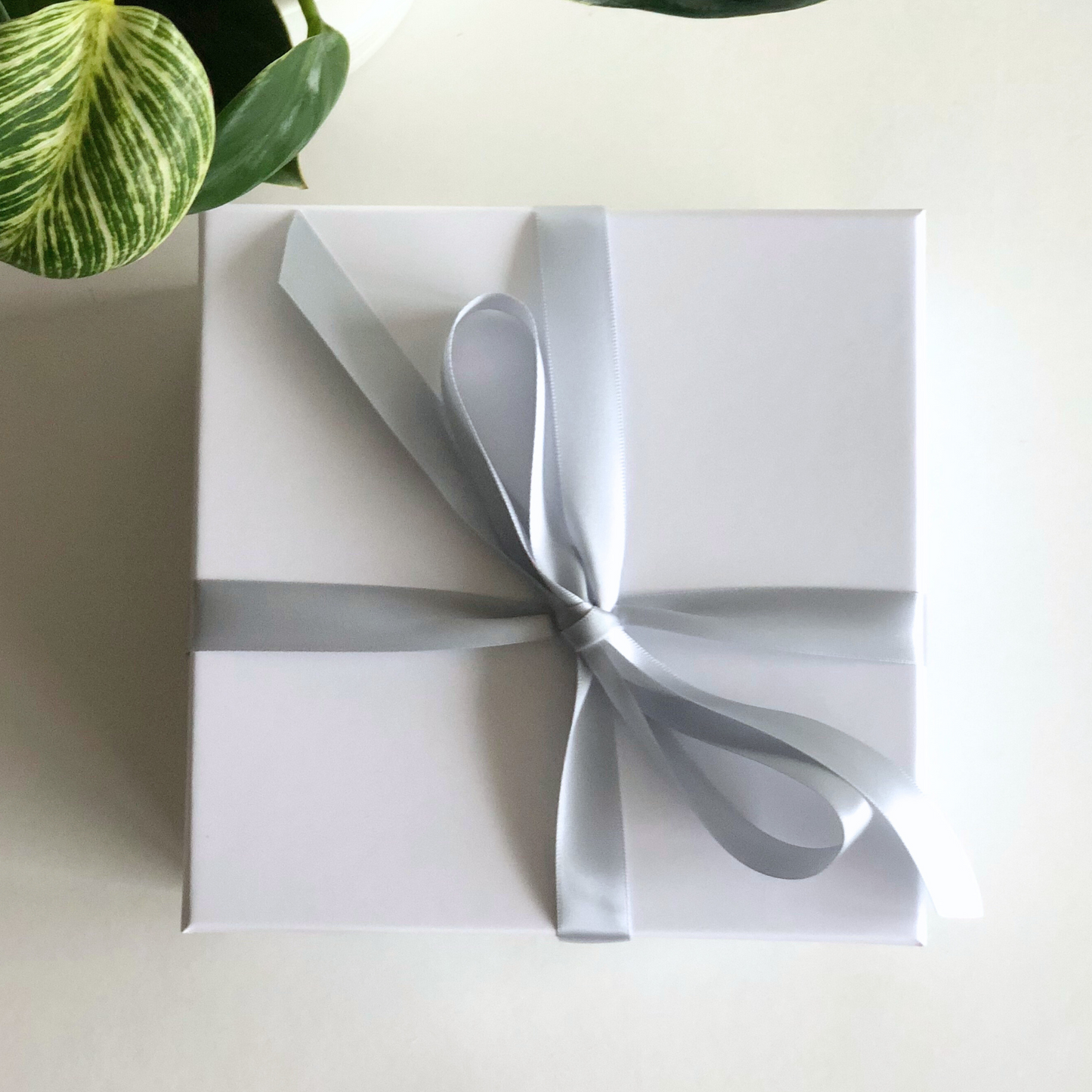 Travel Gift Set - Hair & Beauty - Kutis Natural deodorant - Vegan - plastic free