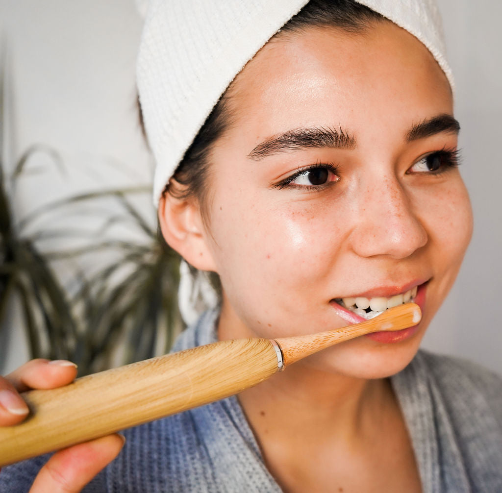 Plastic-Free Bamboo Electric Toothbrush