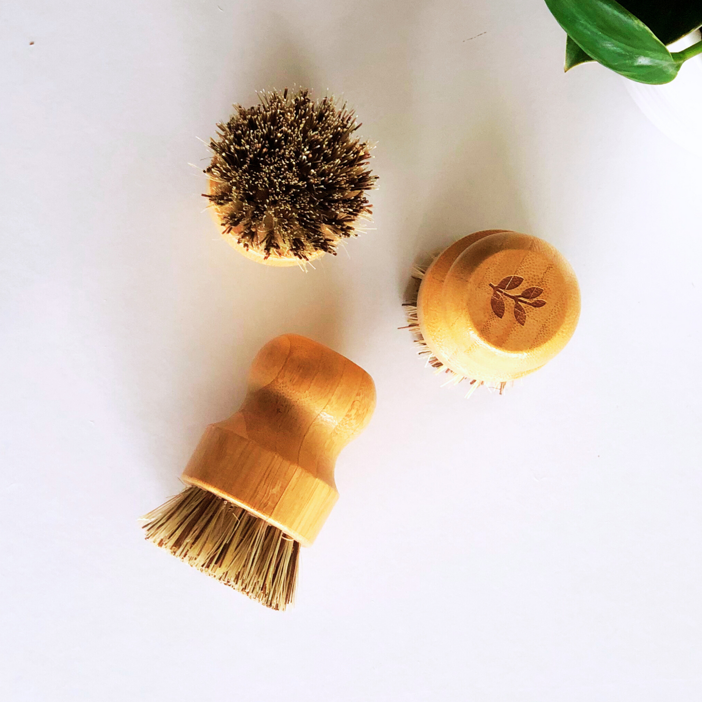 Eco-friendly Bamboo Pot Brush