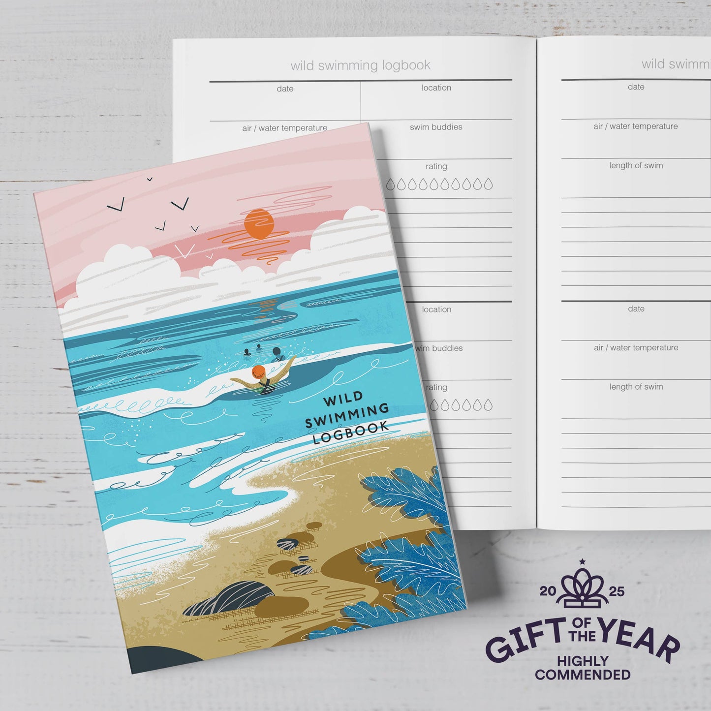 Wild swimming logbook into the sea - Illustrated by Onneke
